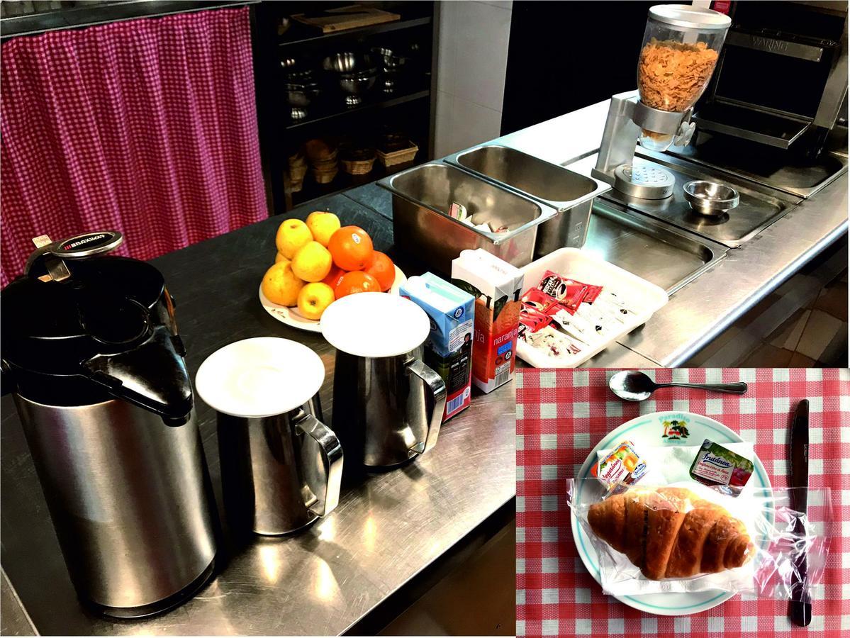 Hostel Albergue Paradiso Hinojedo Zewnętrze zdjęcie