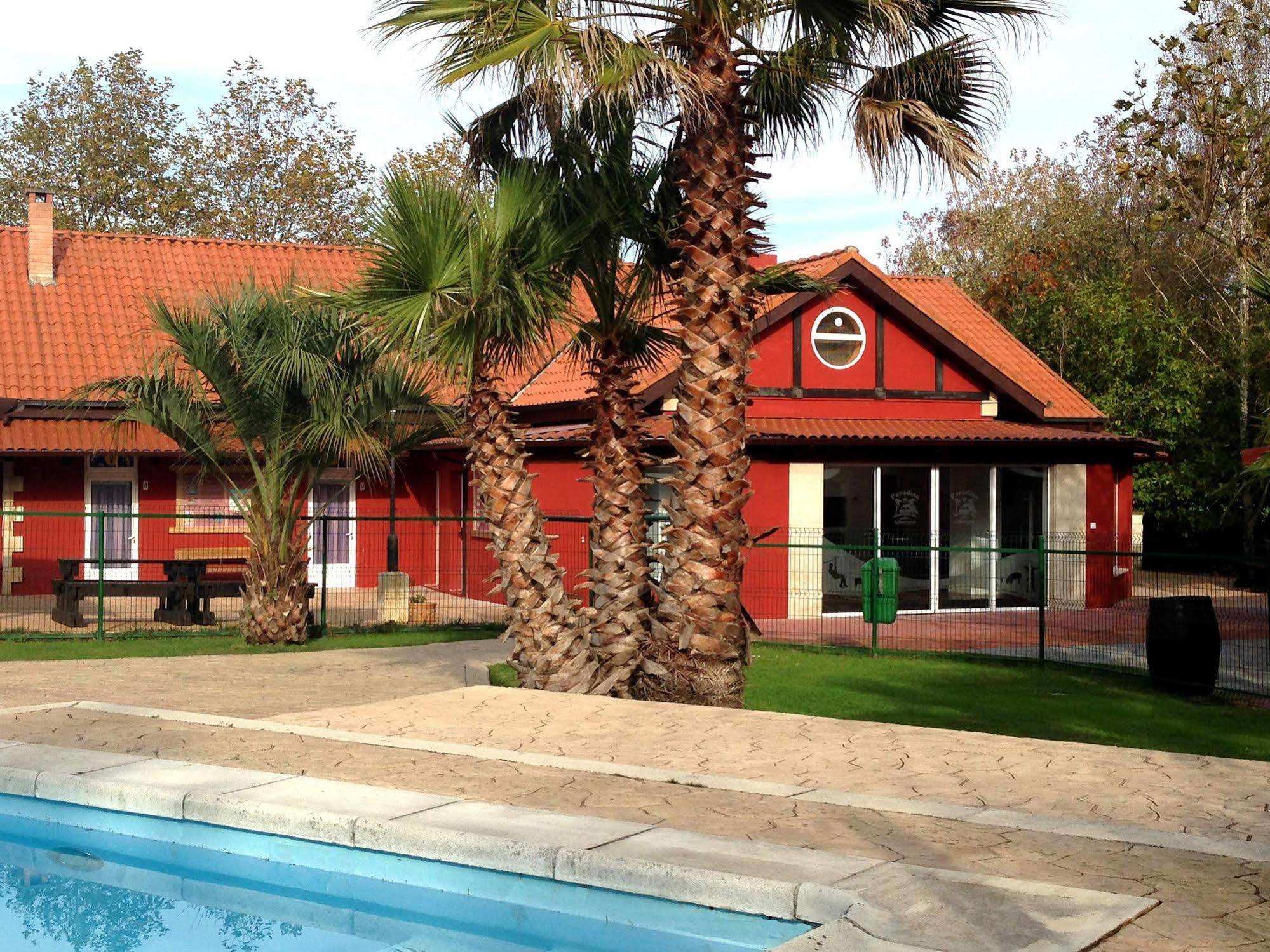 Hostel Albergue Paradiso Hinojedo Zewnętrze zdjęcie
